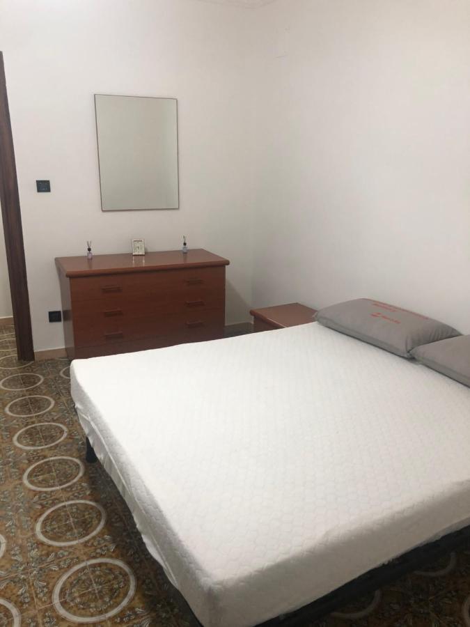 Quartieri Spagnoli Homecasa Vacanze Napoli Bagian luar foto