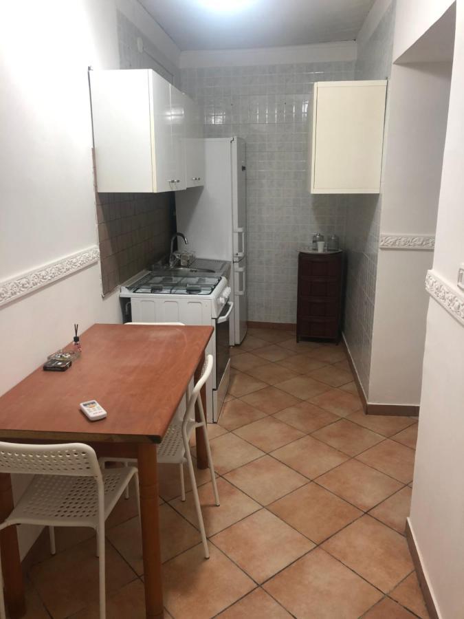 Quartieri Spagnoli Homecasa Vacanze Napoli Bagian luar foto